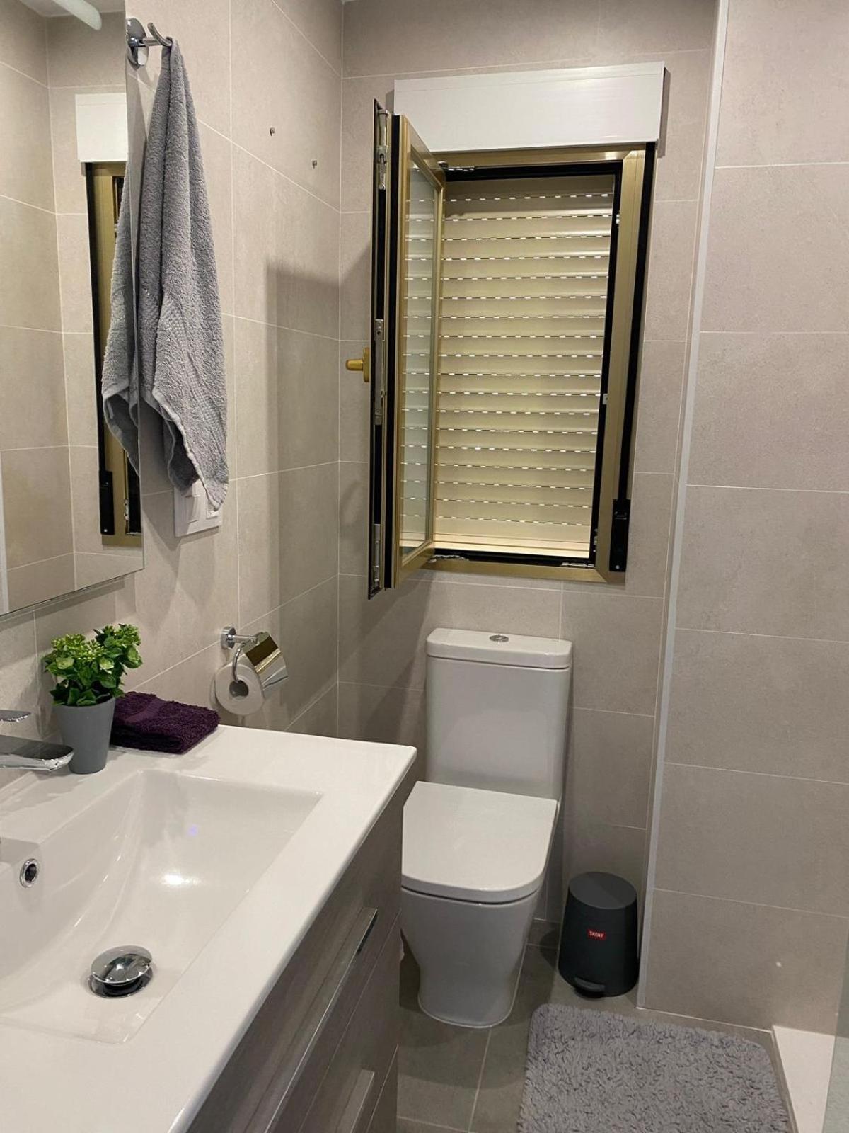 Apartamento PARADISE Solo Familias Gandia Bagian luar foto