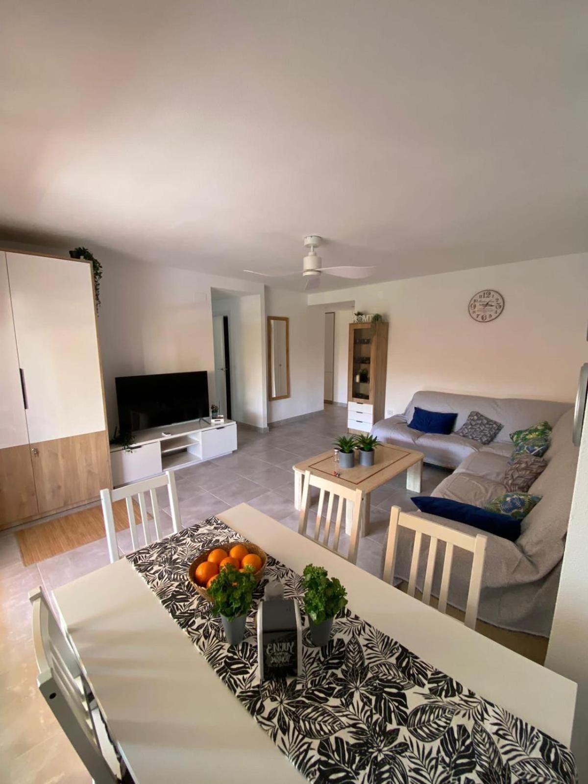 Apartamento PARADISE Solo Familias Gandia Bagian luar foto