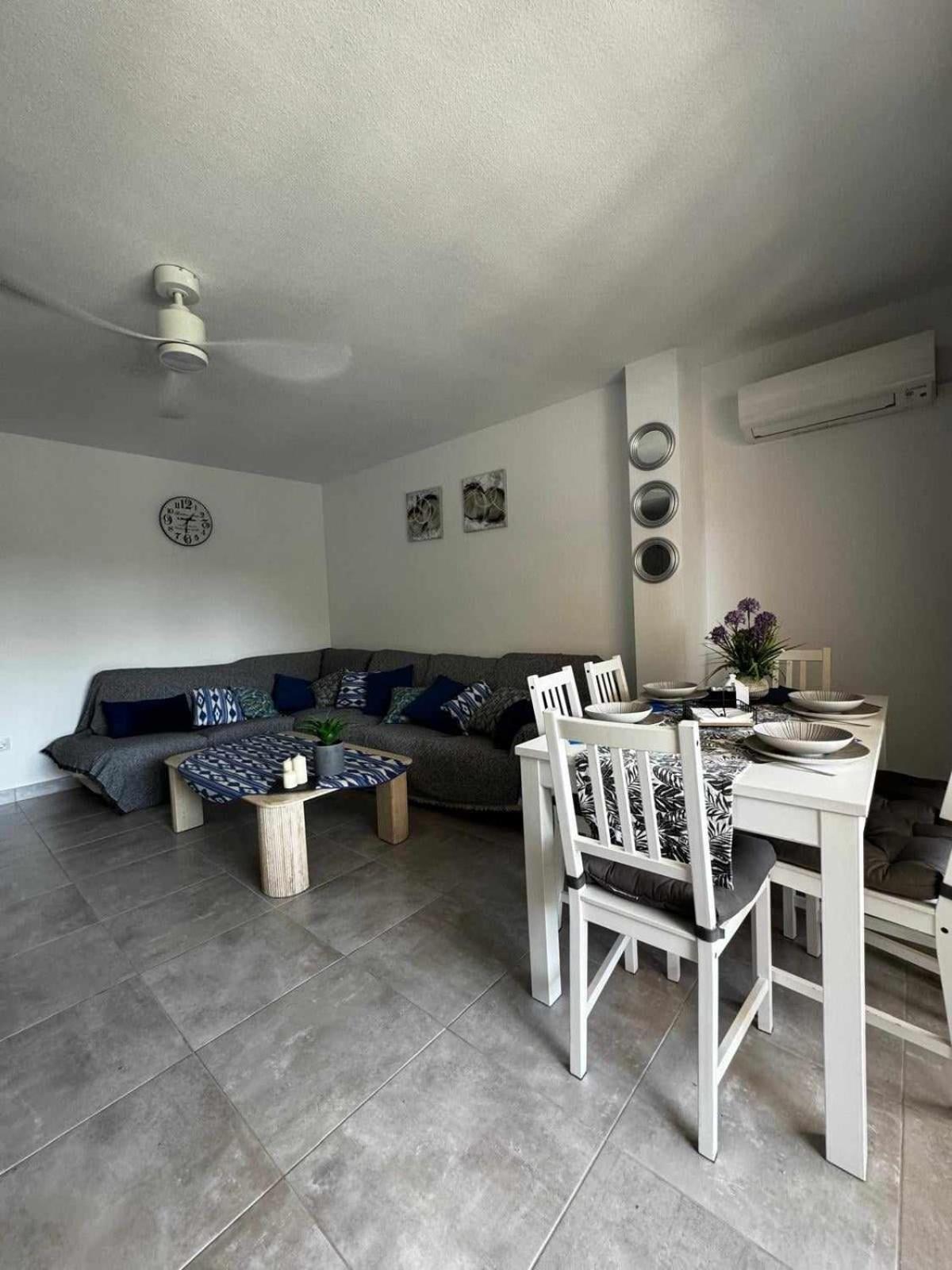 Apartamento PARADISE Solo Familias Gandia Bagian luar foto